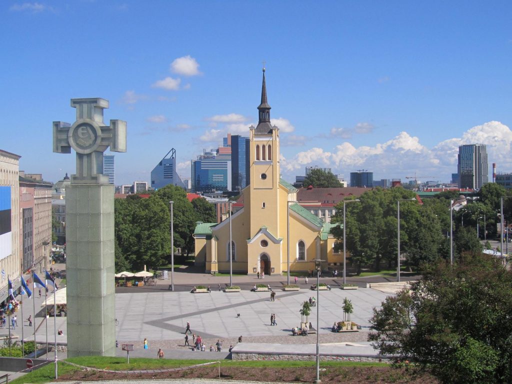 Площадь Свободы в Таллине